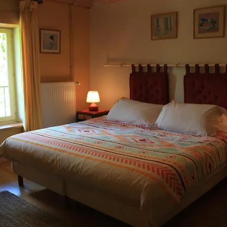 Couette-café La Clairière Du Moulin Lepin-le-Lac