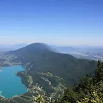 La Clairiere Du Moulin Lepin-le-Lac